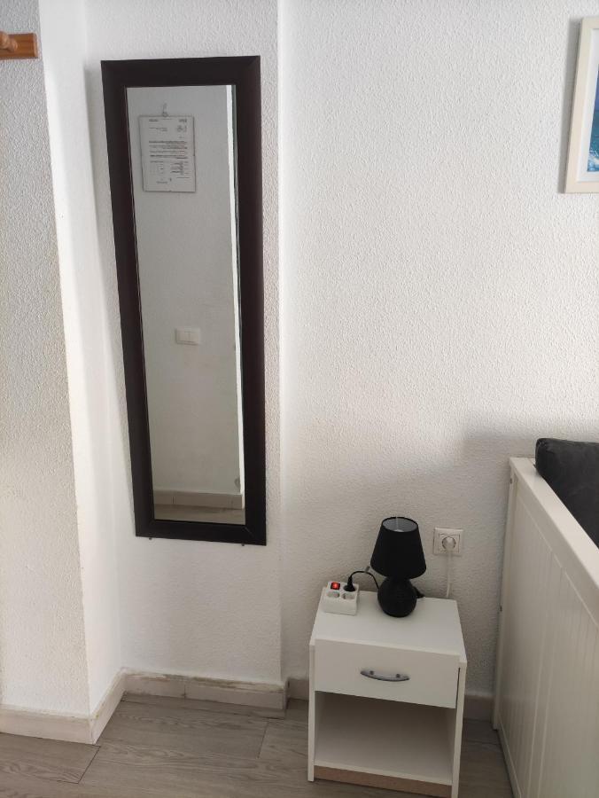 Studio Apartment Santana Habaneras - 18 At Beach With Garage, Pool And Lift ตอร์เรเวียคา ภายนอก รูปภาพ