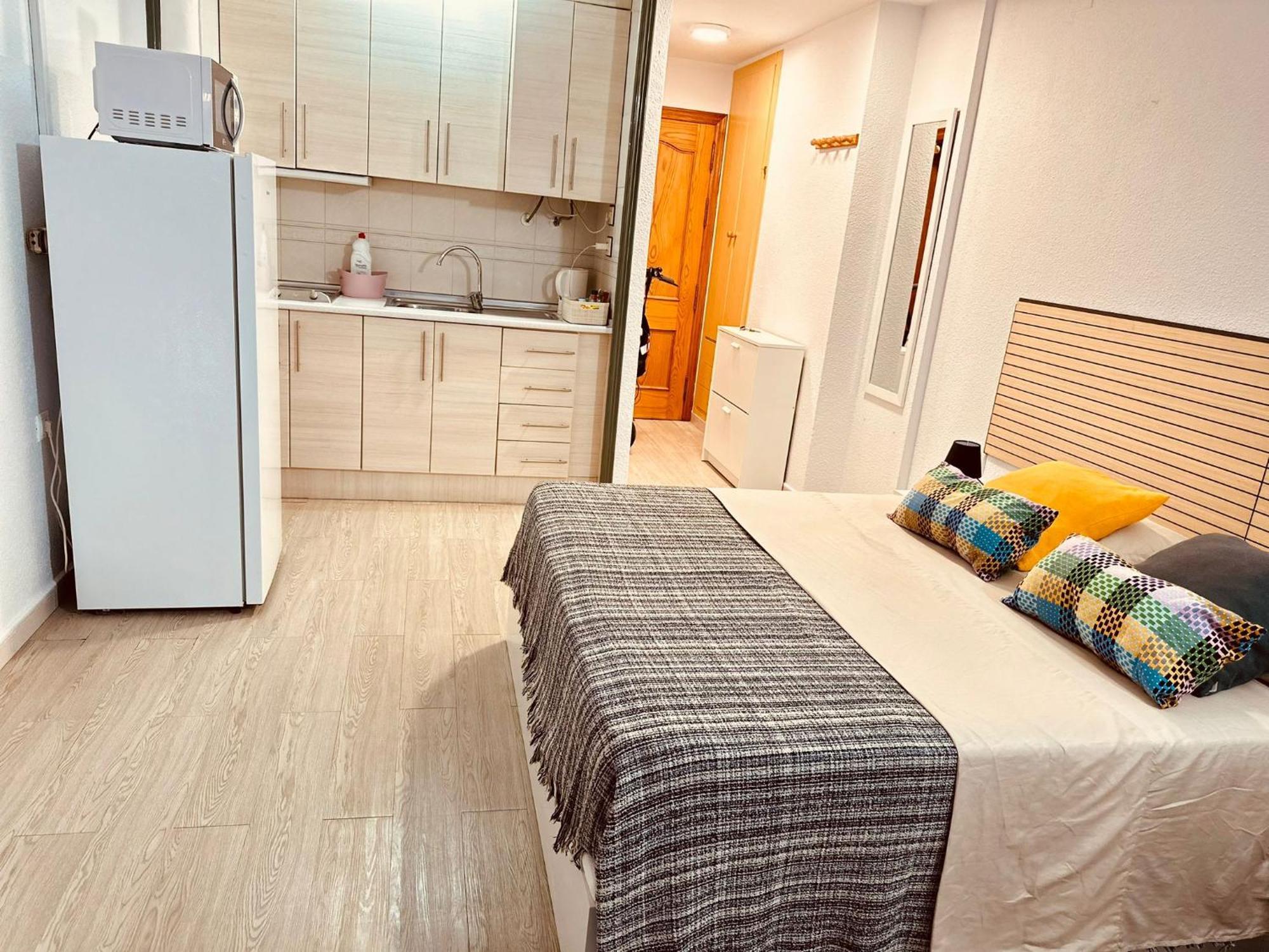Studio Apartment Santana Habaneras - 18 At Beach With Garage, Pool And Lift ตอร์เรเวียคา ภายนอก รูปภาพ